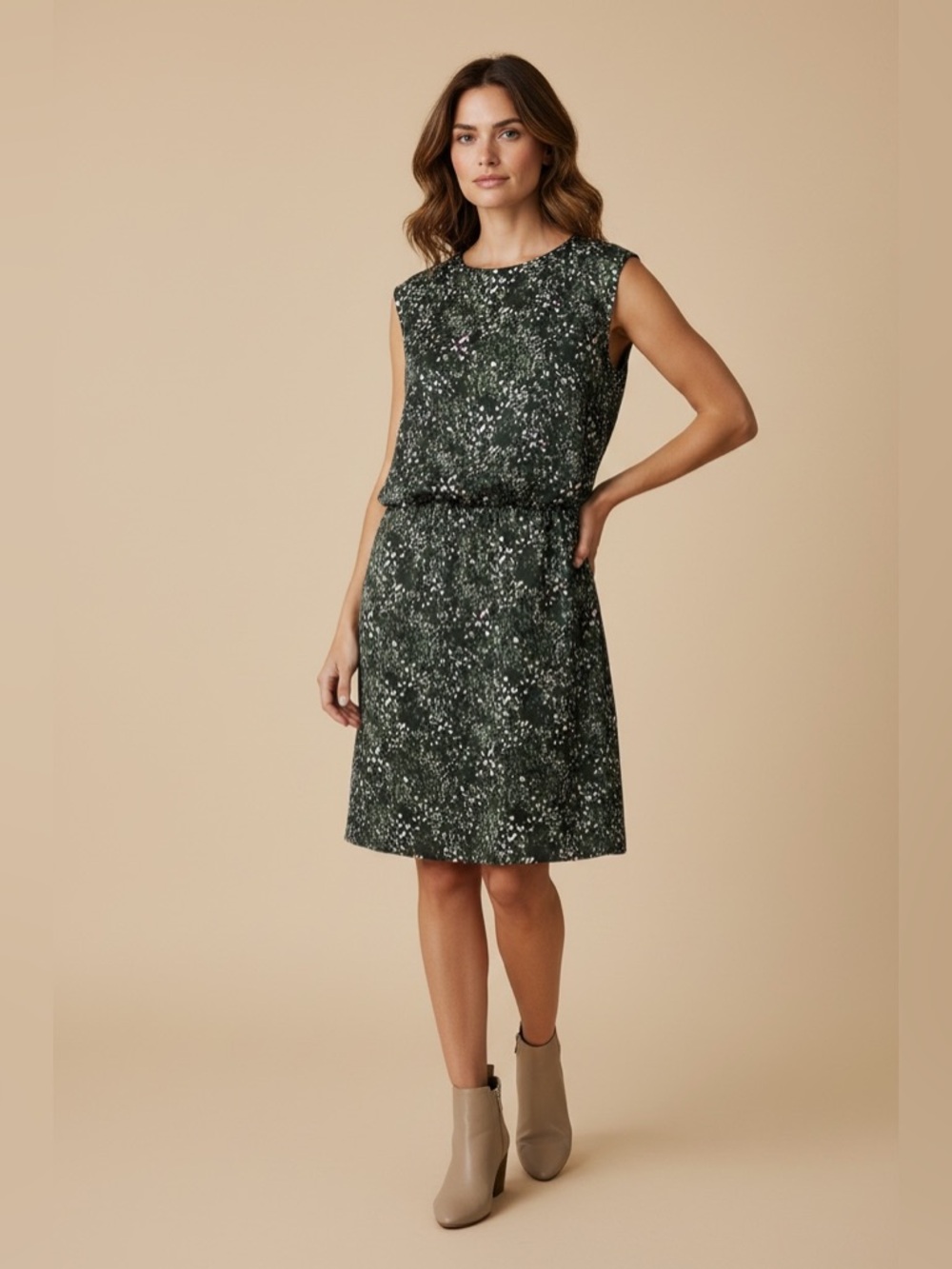 Banana Republic Womens Size 2 Sleeveless Blouson Dress Green w/ Print